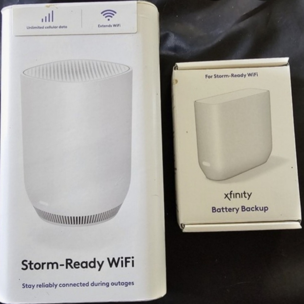 New XFinity White Storm-Ready WiFi Router Bundle With New Backup Battery